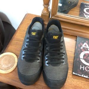 SOLD!CAT Steel Toe Men’s Shoe